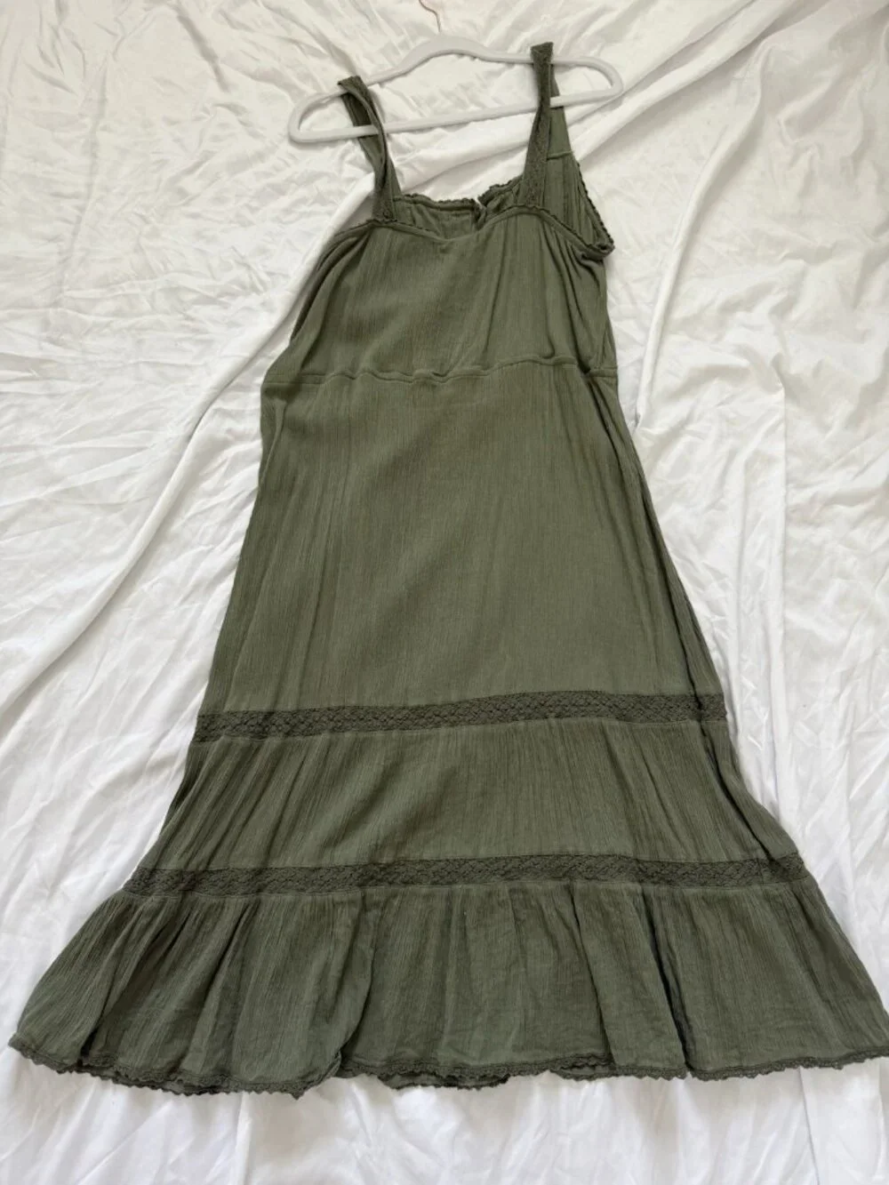 Aerie Dress Green Midi V-Neck Sleeveless Strappy Button Ruffle Cotton L - Picture 2 of 3